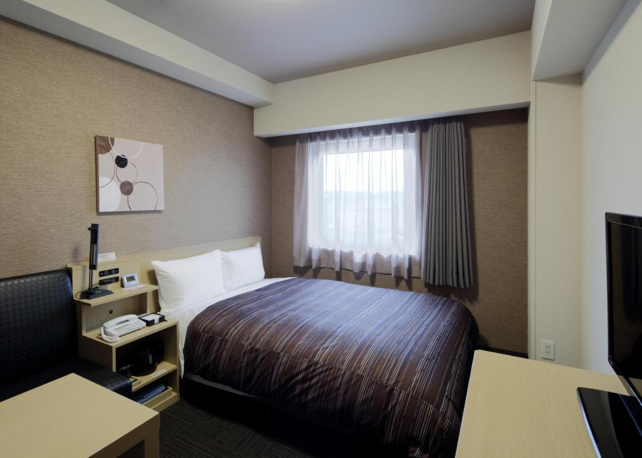 โรงแรมรูท อินน์ สึยามะ เอกิมาเอะ Tsuyama ภายนอก รูปภาพ